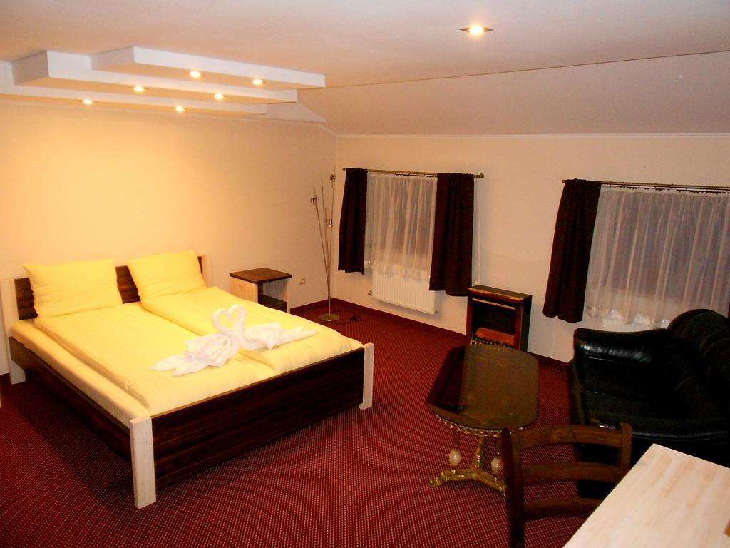 Zajazd Avangarda Wisznice Chambre photo
